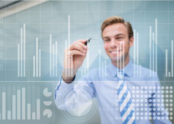 Business man drawing a growth graph at the office